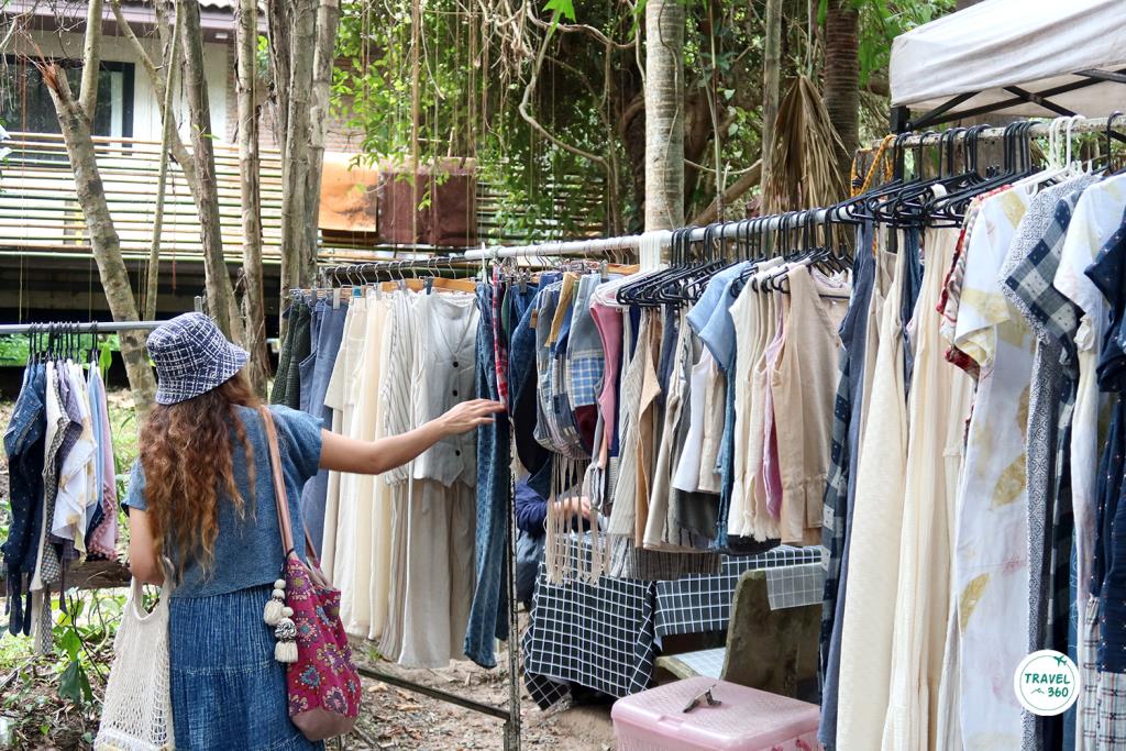 ตลาดนัดธรรมชาติบ้านสวนไผ่ล้อม-นานาจังเกิ้ล