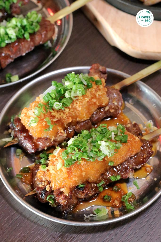 เนื้อกระบังลมโรยด้วยหัวไชเท้าบด