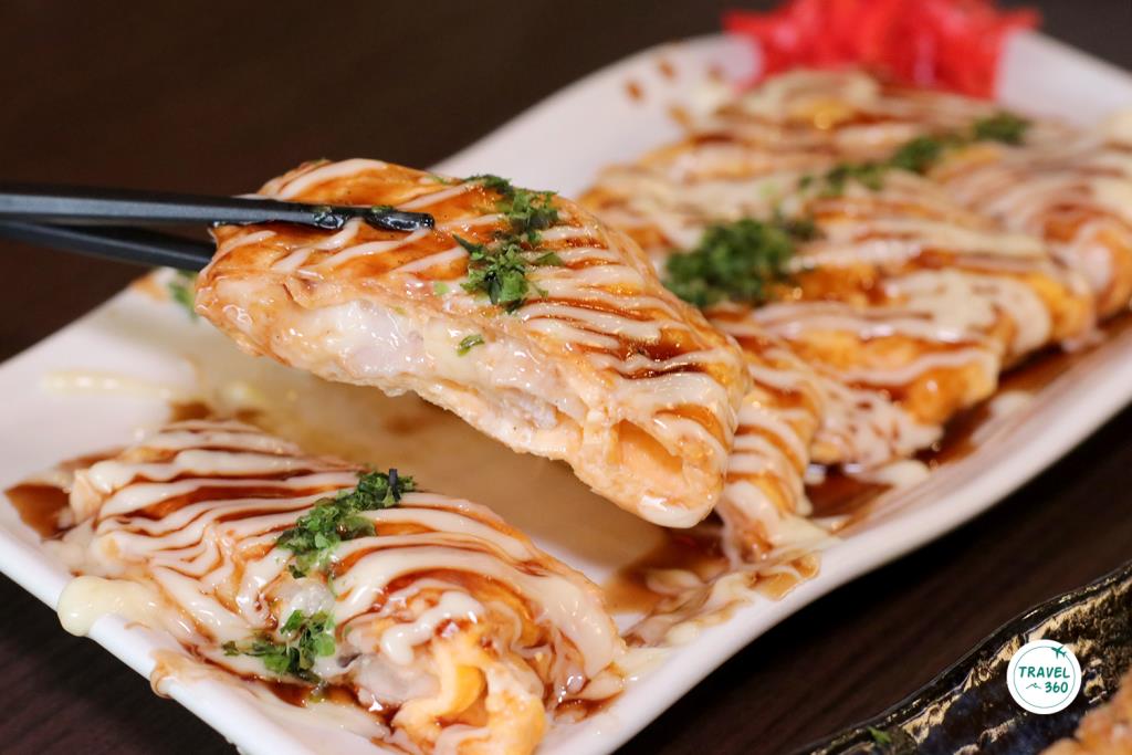 ไข่ห่อหมูหน้าชีส