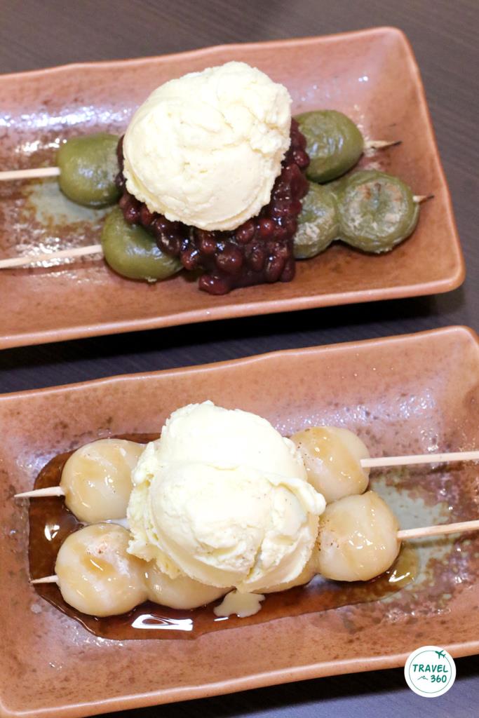 ไอศกรีมวานิลลากับโมจิย่างราดน้ำเชื่อม /  ไอศกรีมวานิลลากับโมจิชาเขียวย่างและถั่วแดง