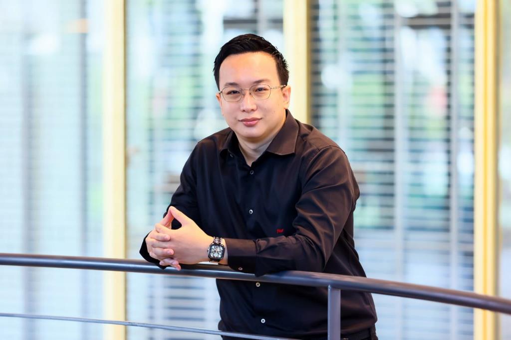 คุณกัน - ชวพล