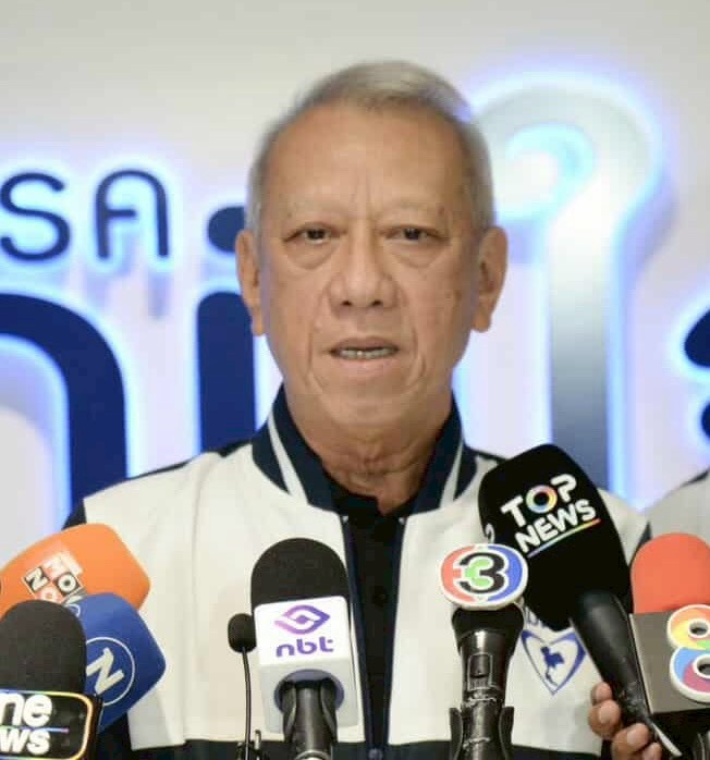 พิพัฒน์ รัชกิจประการ