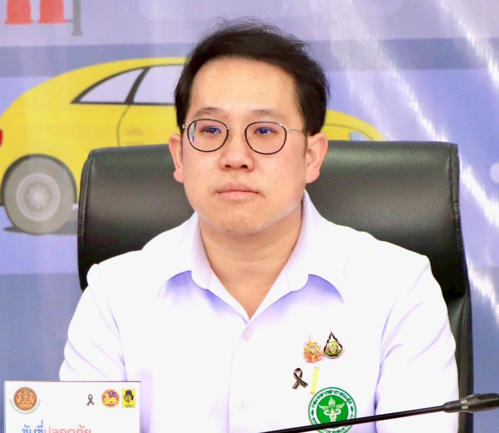 พัฒนา พร้อมพัฒน์ 