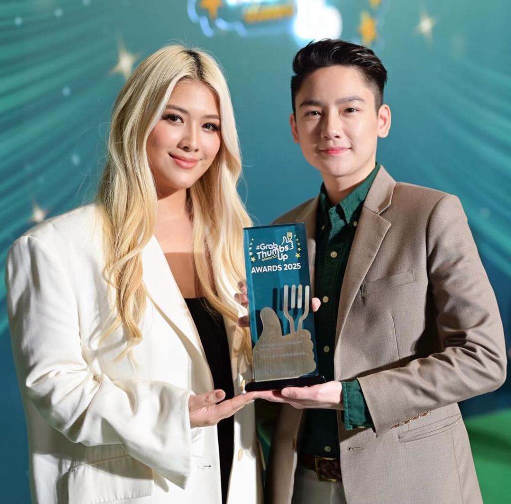 เพ็บ นัยน์ชนก และภัทร์ ธภรัท