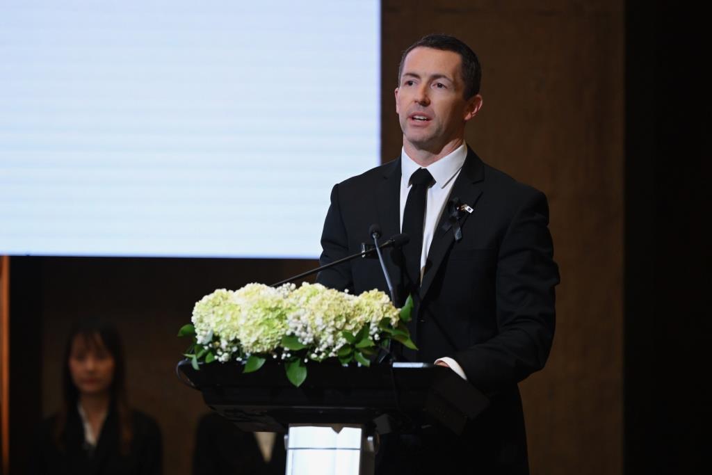 Mr. Aaron Batten ผู้อำนวยการสำนักงานเอดีบีประจำประเทศไทย