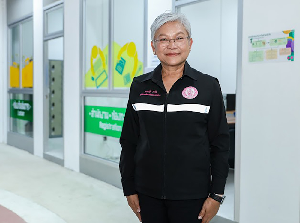 นางสาวแรมรุ้ง วรวัธ อธิบดีกรมพัฒนาสังคมและสวัสดิการ (พม.)