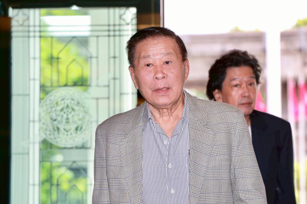 พล.ต.อ.เสรีพิศุทธ์ เตมียเวส