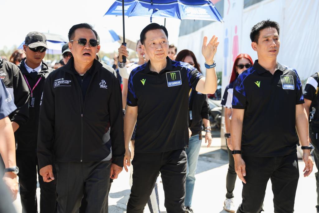 นายกรัฐมนตรีได้เข้าเยี่ยมชมบูท YamahaGP Pavilion โดมปรับอากาศขนาดใหญ่