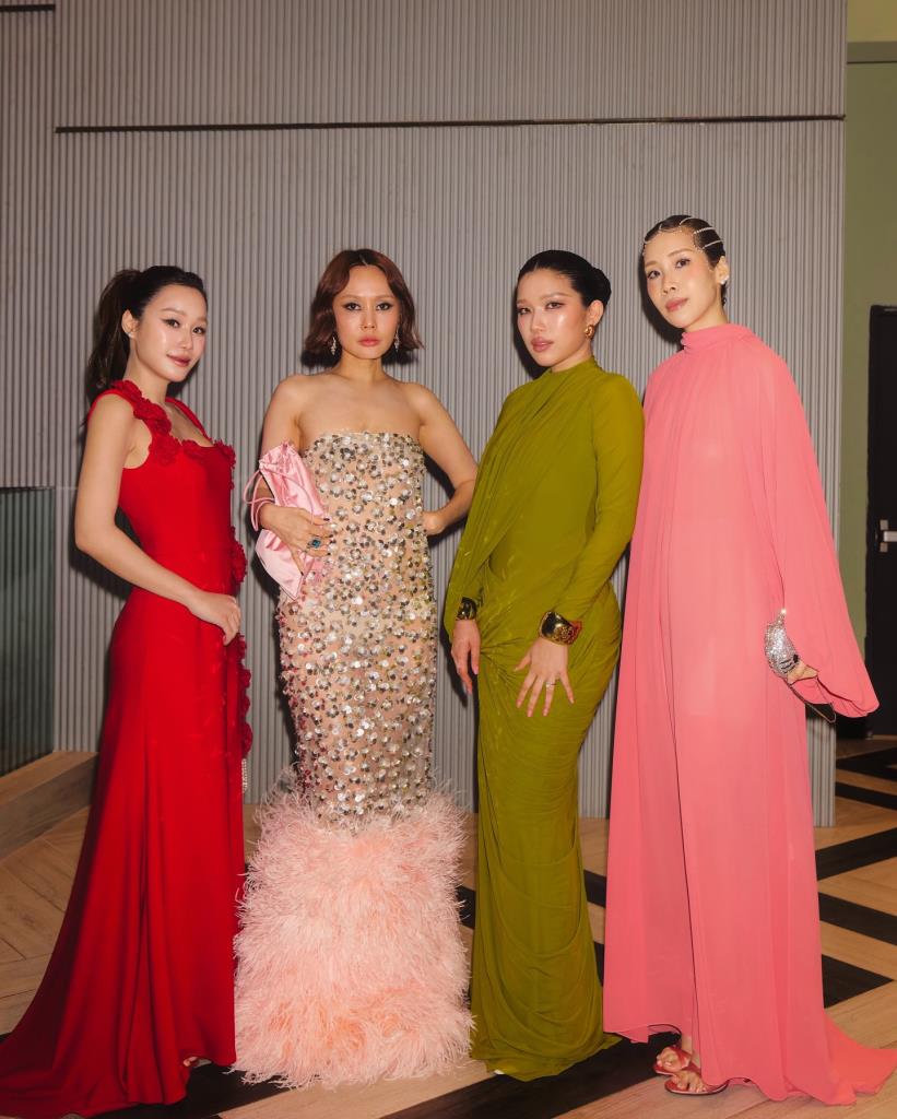 ณัฐสิมา ศิริสุนทร, เสาวคนธ์ พรพัฒนารักษ์, แม้นวาด นาครทรรพ และ จารุจิต ใบหยก