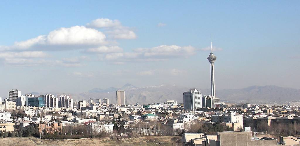 กรุงเตหะรานเมืองที่มีชื่อแปลว่าหุบเขาแห่งความสุข (ภาพ : วิกิพีเดีย)  