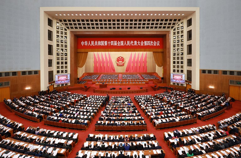 พิธีเปิดการประชุมสมัยที่ 4 ของสภาประชาชนแห่งชาติจีน สมัยที่ 14 จัดขึ้น ณ มหาศาลาประชาชน ในกรุงปักกิ่ง เมืองหลวงของจีน เมื่อวันที่ 5 มีนาคม 2569 - ภาพ : ซินหัว