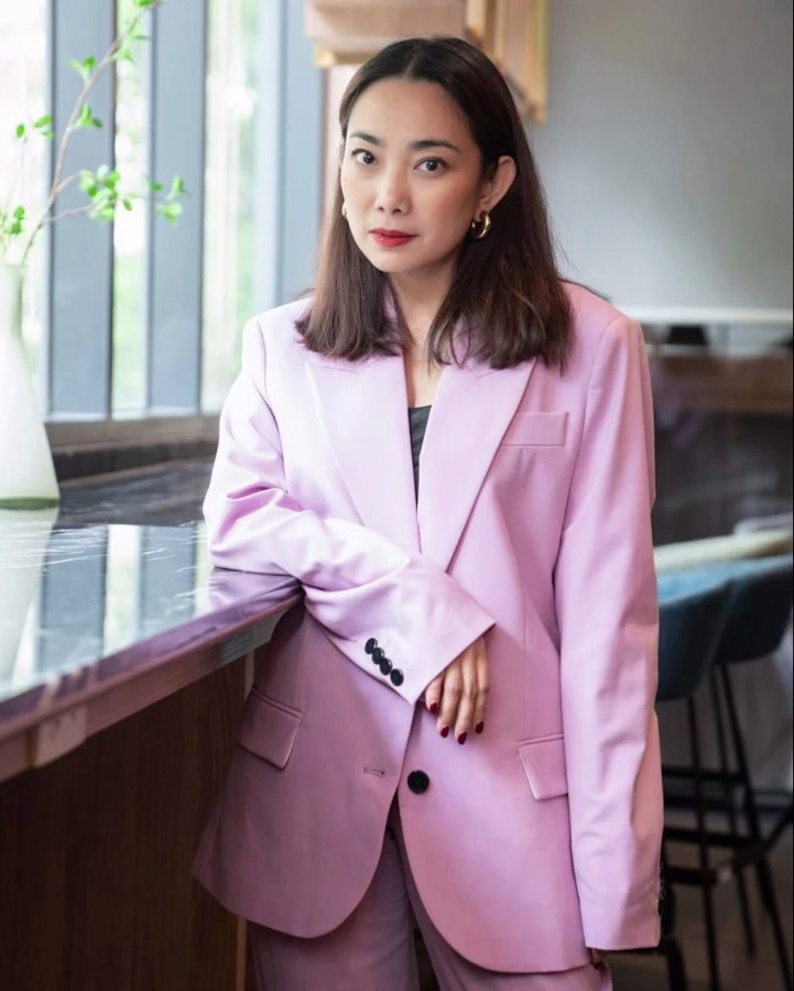 [“เกด-ฐาดิณี” รองบรรณาธิการ นิตยสาร Vogue ประเทศไทย]