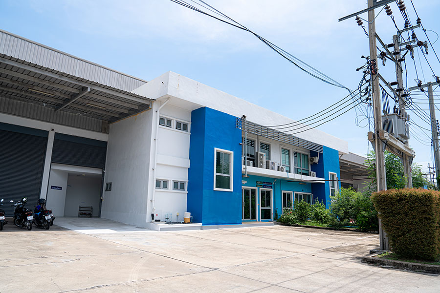 โรงงานของโมโม่ฯ