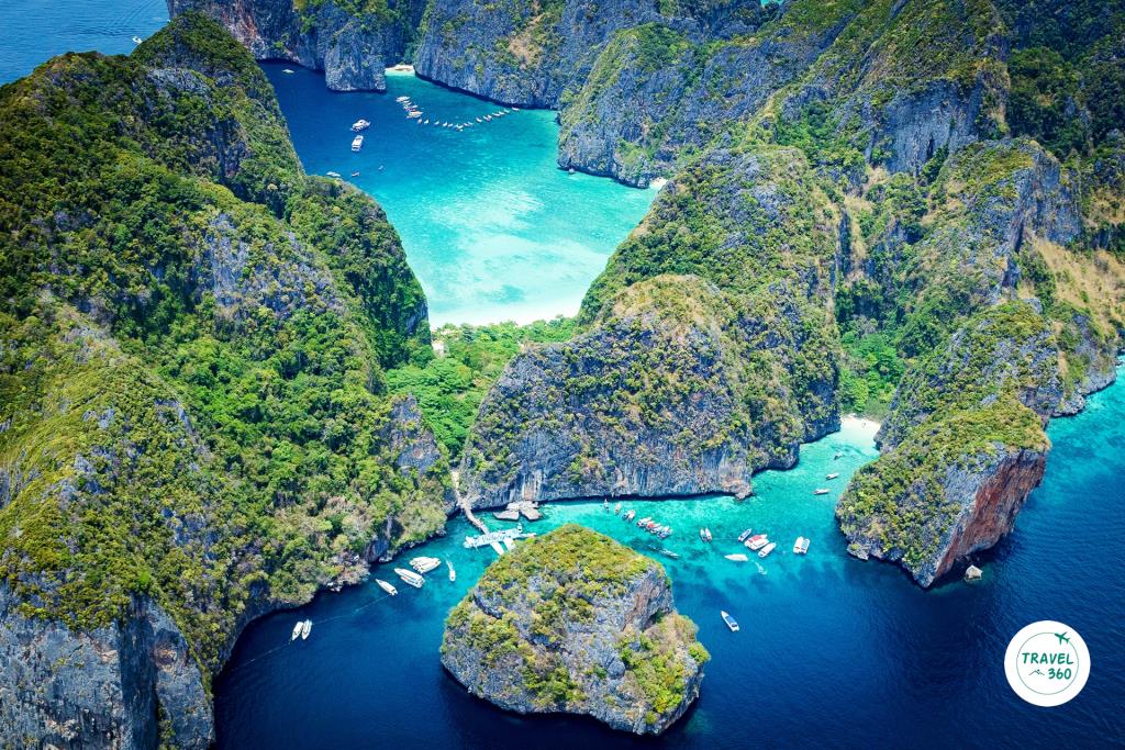 อ่าวมาหยา ภาพถ่ายจากมุมสูง