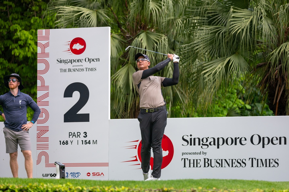 โปรเพชร-สดมภ์ แก้วกาญจนา แชมป์ปี 2022 (ภาพ: Asian Tour)