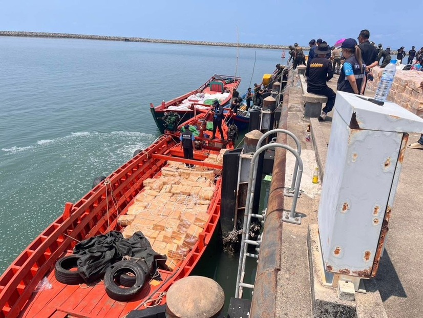 ดูท่าจะสาหัส! สื่อนอกเชื่อเขมรกำลังขาดแคลนหนัก หลังพบลักลอบนำเข้าสินค้าจากไทยเพิ่มสูงขึ้น