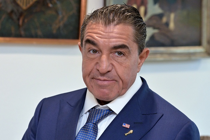 เปาโล ซามโปลลี เจ้าของแนวคิด