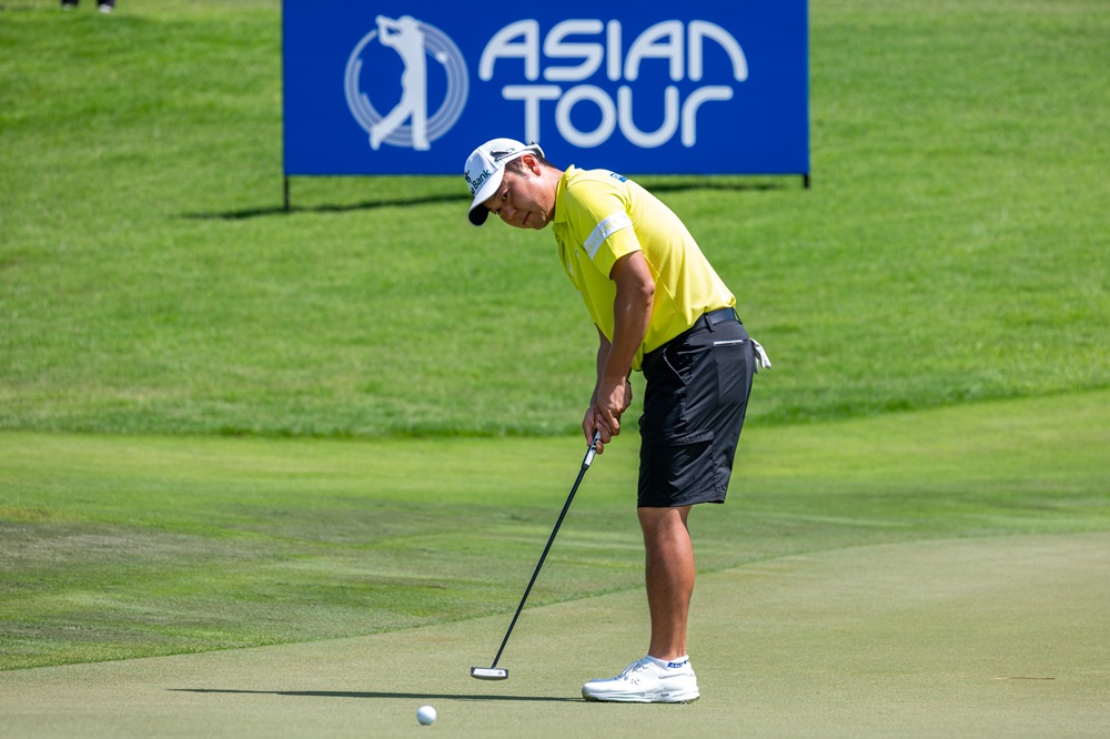 จองวู ฮัม โปรชาวเกาหลีใต้ ฟอร์มเหนียวนำต่อเป็นวันที่สาม (ภาพ: Asian Tour)
