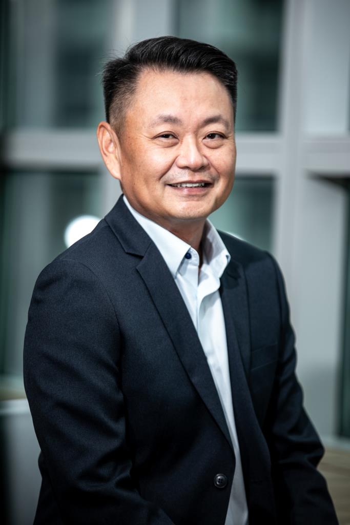 เพอร์รี่เชื่อว่าองค์กรที่ยังใช้เครือข่ายแบบเดิม จะเผชิญกับข้อจำกัด 3 ประการหลัก