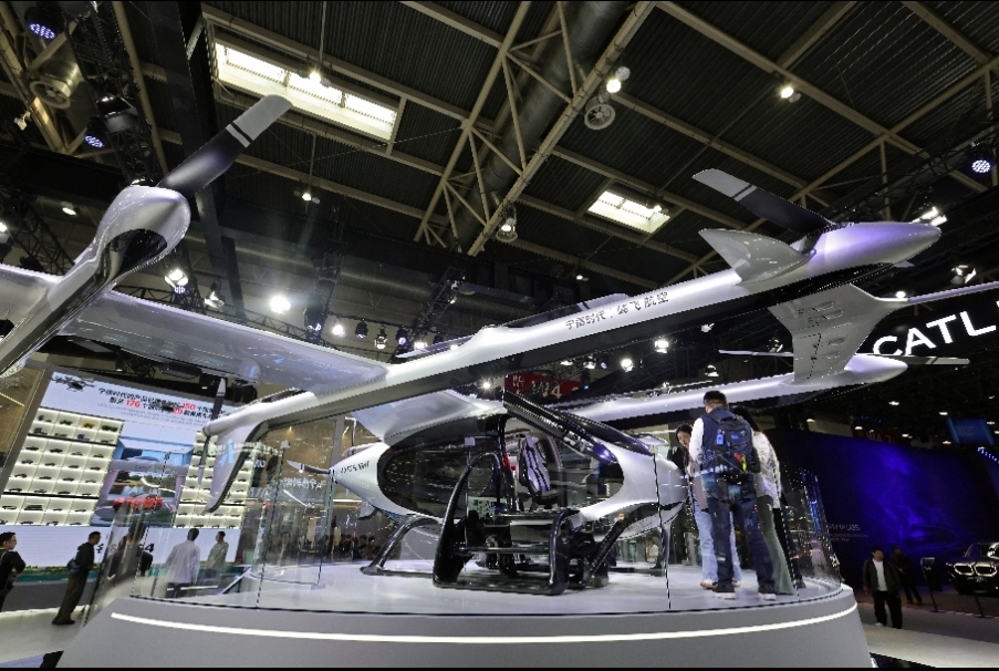 eVTOL ที่พัฒนาโดยออโต้ไฟลต์ โชว์อยู่ที่บูธ CATL