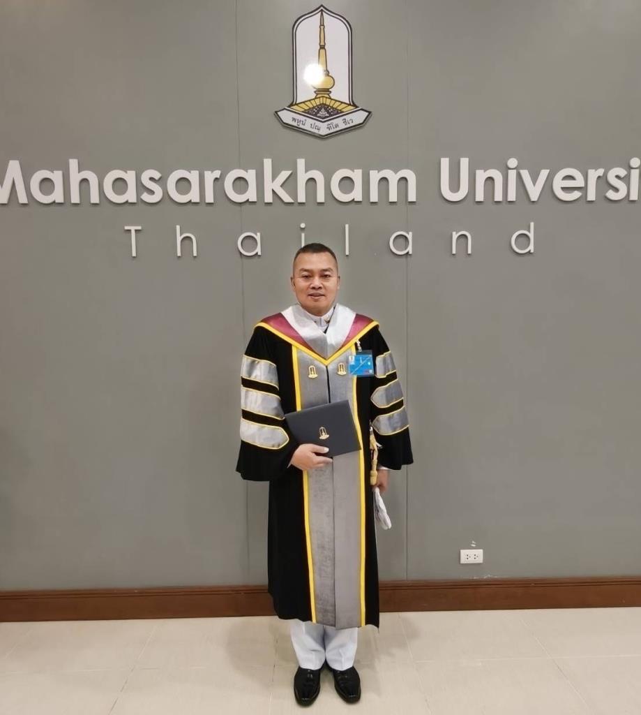 “ม.มหาสารคาม” เชิดชู “พล.อ.บุญสิน” มอบดุษฎีบัณฑิตกิตติมศักดิ์ วิศวะเครื่องกล ยกย่องผลงานด้านความมั่นคง-ความเชี่ยวชาญระดับชาติ