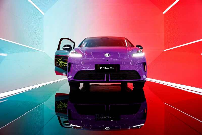  MG4 EV  จากค่ายรถจีน MG (แฟ้มภาพรอยเตอร์)