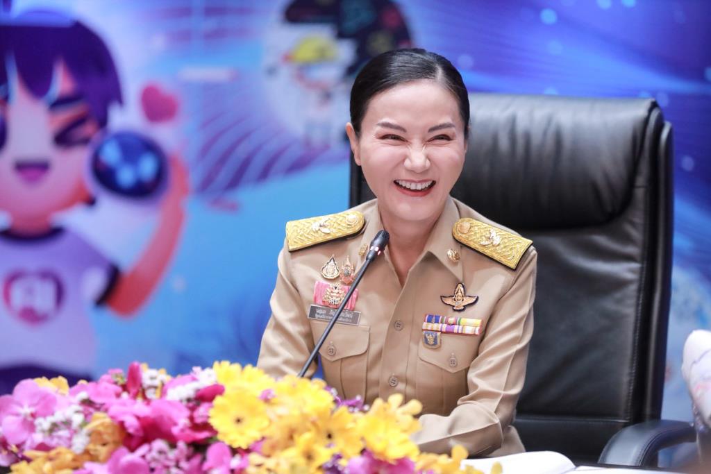 นฤมล ภิญโญสินวัฒน์  