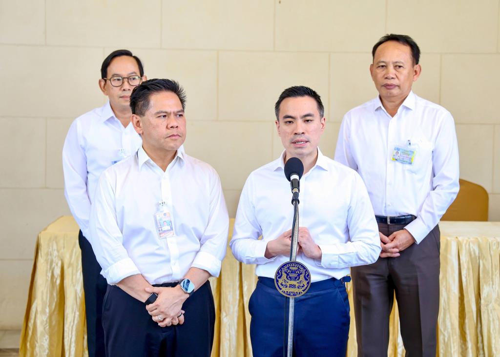 เอกนัฏแจงค่าไฟก้าวหน้า เคยจ่ายไม่เกิน 2,200 จะถูกลง ขยายรับซื้อไฟจากโซลาร์รูฟเป็น 500 เมกะวัตต์