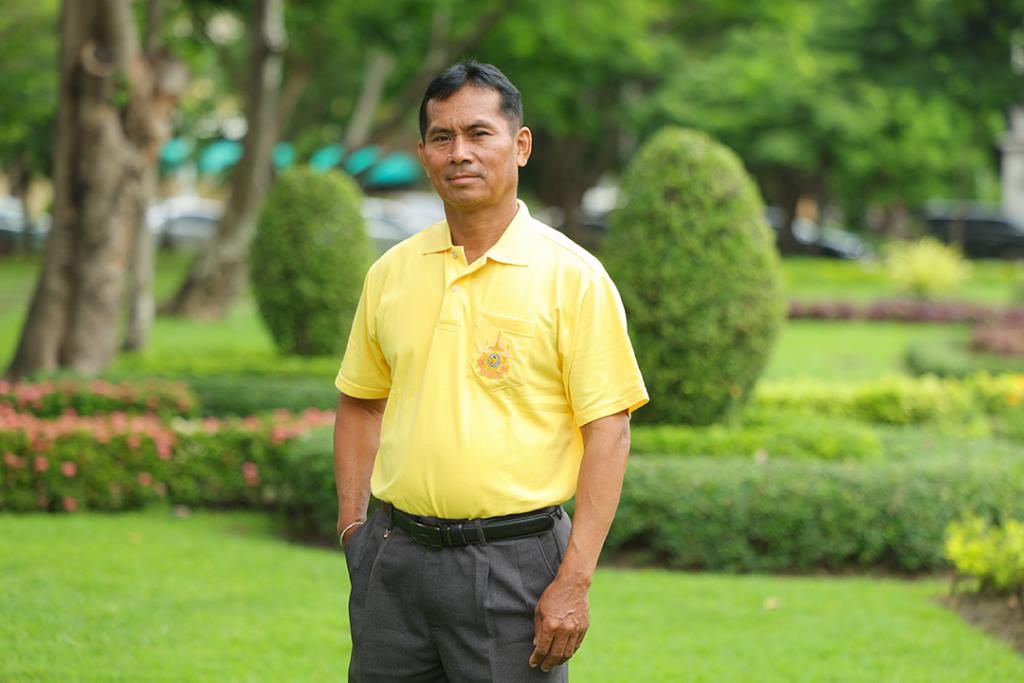 นายประเสริฐ สงวนทรัพย์ นายกสมาคมชาวไร่ยาสูบเบอร์เลย์ จังหวัดสุโขทัย