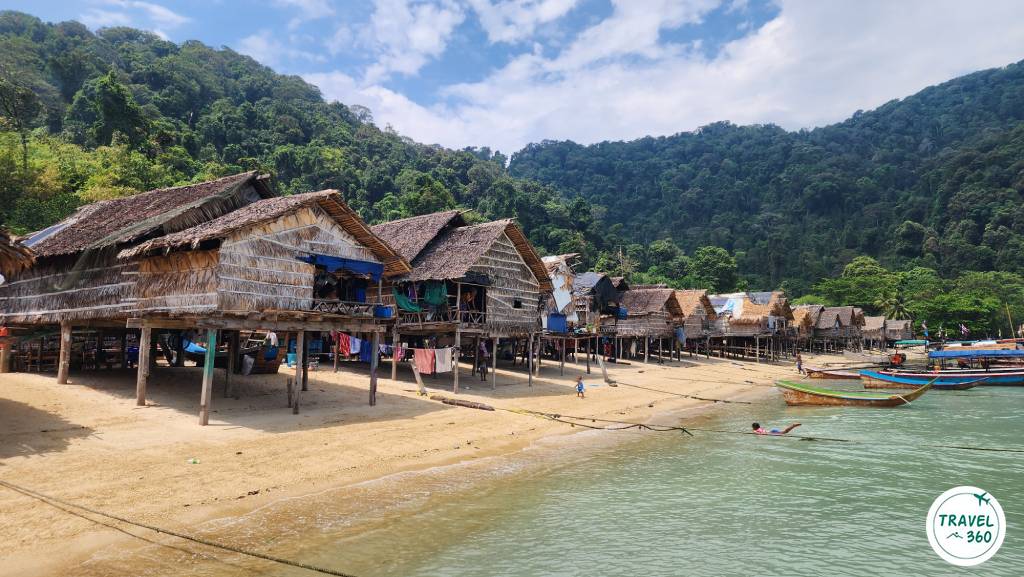 หมู่บ้านมอแกน ภาพจำอันโดดเด่นแห่งเกาะสุรินทร์ 