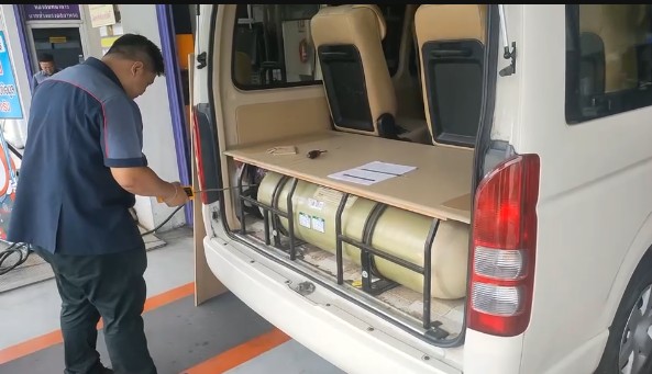 ขบ.เอาผิด!!! สั่งเพิกถอนสถานตรวจสภาพรถก๊าซออกใบรับรองเท็จ พร้อมเพิกถอนใบประกอบวิชาชีพวิศวกรทุจริต