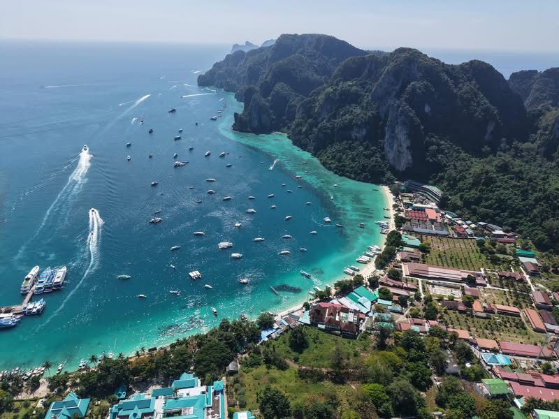 ภาพจาก อุทยานแห่งชาติหาดนพรัตน์ธารา-หมู่เกาะพีพี