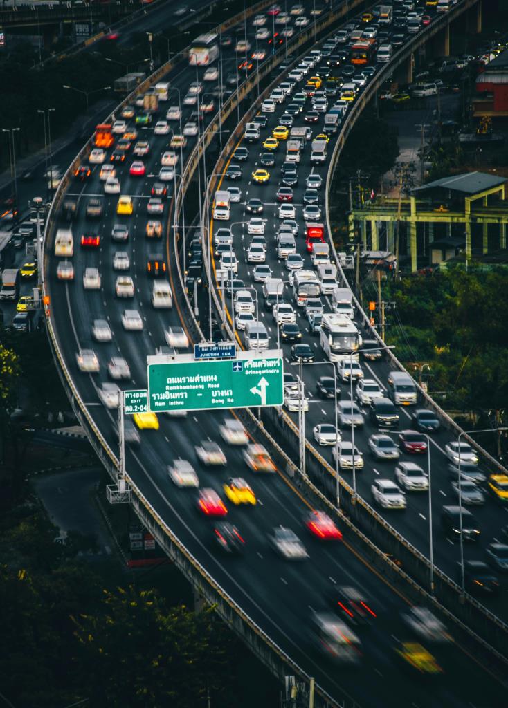 กฎซับซ้อน vs ความปลอดภัย  ถึงเวลาจัดสมดุลและยกระดับ Ride-Hailing ไทยทั้งระบบ