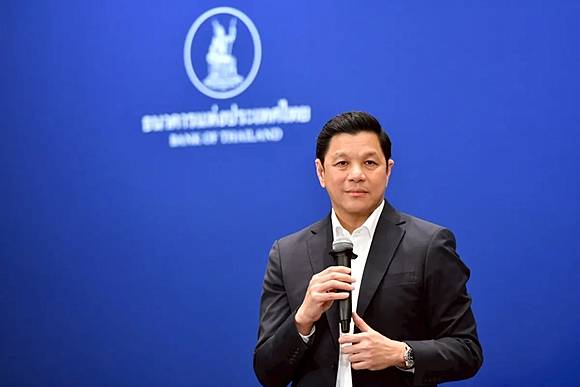 ผู้ว่า ธปท.คาดรัฐกู้ 4 แสนล้านช่วยดัน GDP ปีนี้โตเพิ่มเป็น 2.1% แต่ปี 70 อาจโตแค่ 1.6% จากฐานสูงขึ้น