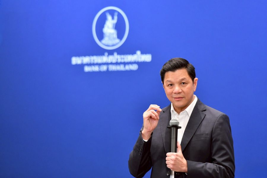 ธปท.คาดพรก.กู้เงิน 4 แสนล้านดันจีดีพีโต 0.6 % ปี 70 เปิด Virtual Bank 2 แห่ง