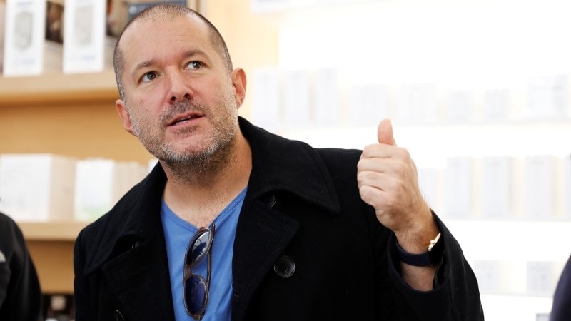 โจนี ไอฟ์ (Jony Ive) อดีตนักออกแบบระดับตำนานจาก Apple
