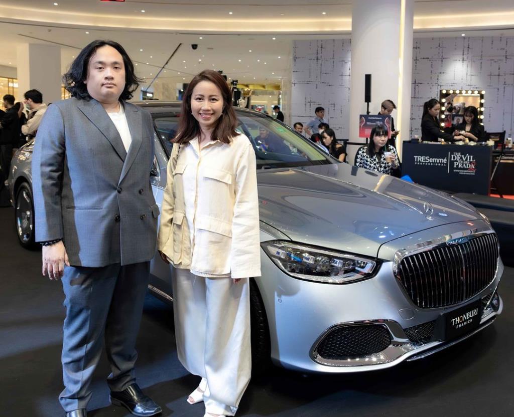 ปภณ วิริยะพันธุ์ และนารินทร์ ศศิพิบูลย์