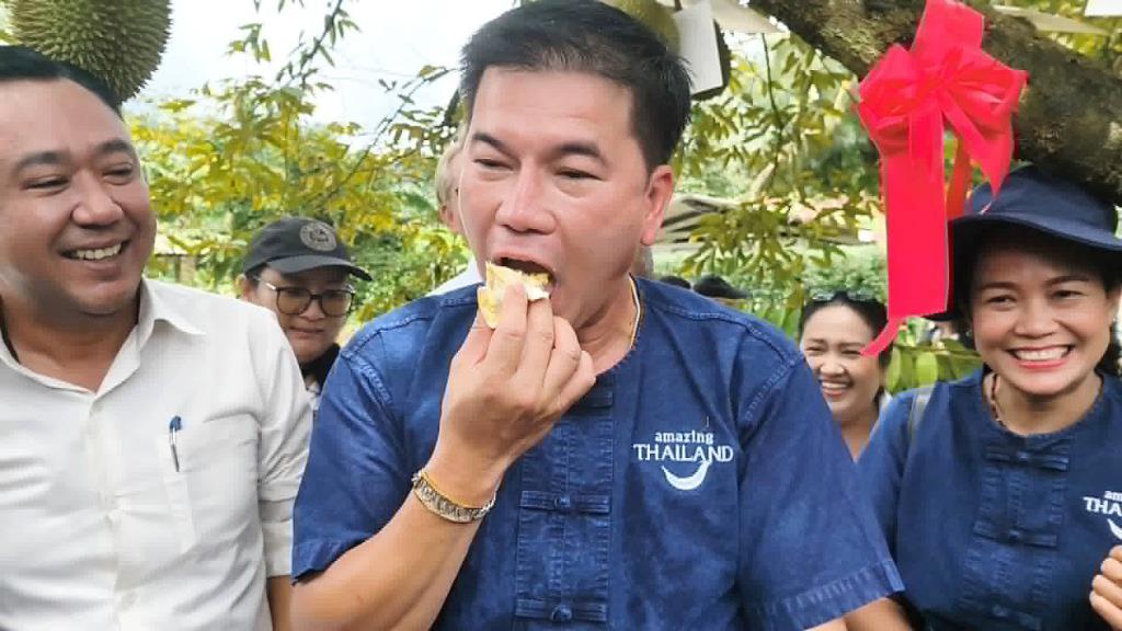 นายไพรัตน์ เพชรยวน ผู้ว่าราชการจังหวัดพังงา