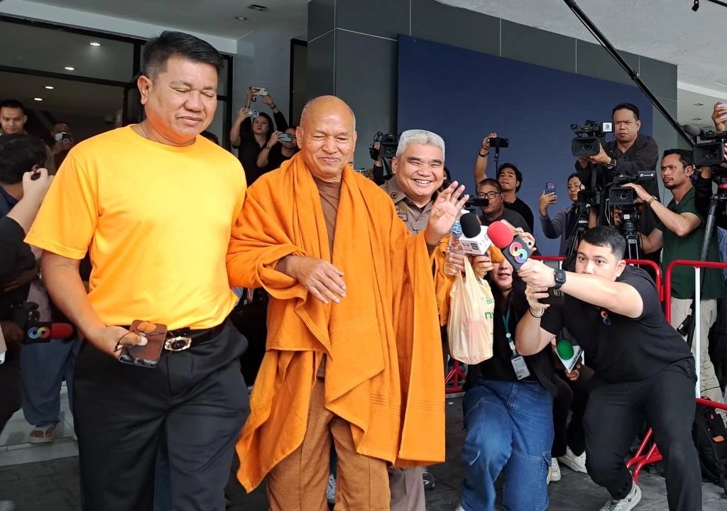 อดีตพระราชวิสุทธิประชานาถ หรือหลวงพ่ออลงกต อดีตเจ้าอาวาสวัดพระบาทน้ำพุ