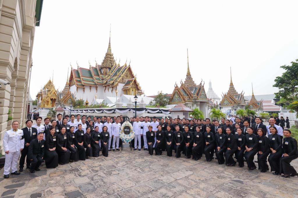 บริษัท กรุงไทยพานิชประกันภัย จำกัด (มหาชน) ได้รับพระราชทานพระบรมราชานุญาต ให้ร่วมเป็นเจ้าภาพพระพิธีธรรมสวดพระอภิธรรมพระบรมศพ  สมเด็จพระนางเจ้าสิริกิติ์ พระบรมราชินีนาถ พระบรมราชชนนีพันปีหลวง