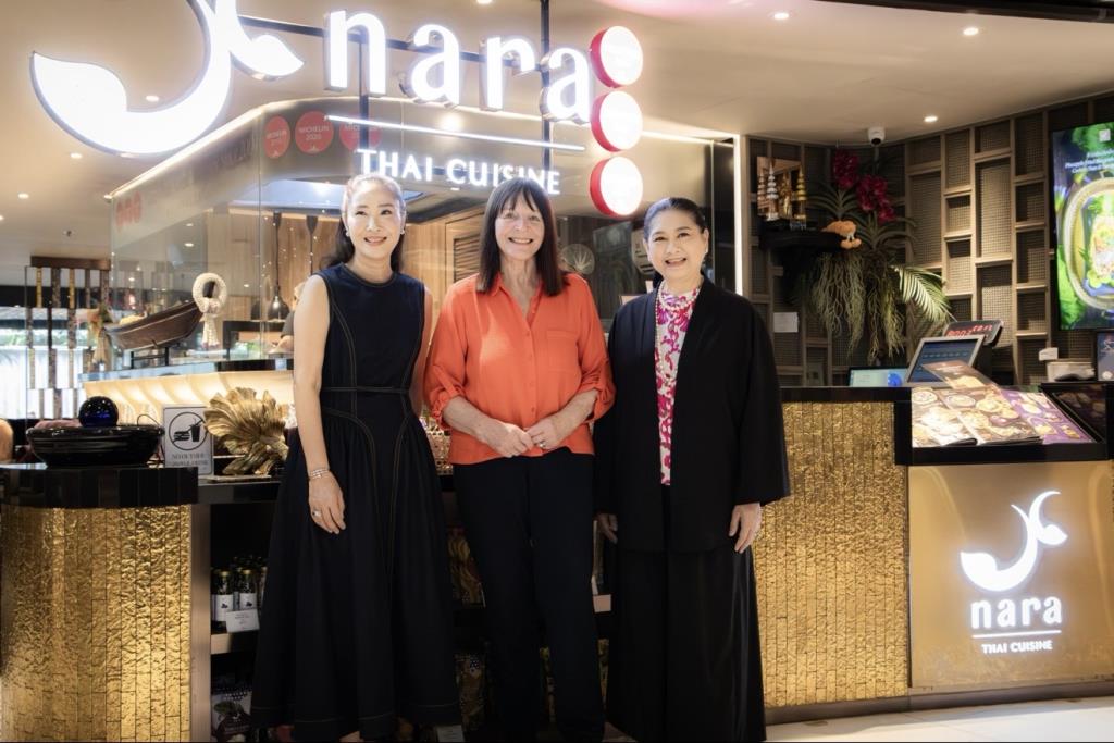 ‘ข้าวแช่นารา’ ฟีเวอร์! ยอดขายทะลุ 10,000 เซ็ต ‘จูเลีย มอร์ลีย์’ ชิมครั้งแรกติดใจ ดันซอฟต์พาวเวอร์อาหารไทย ทยานสู่เวทีนางงามโลก