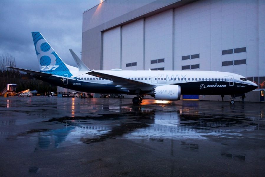 บินไปเสียวไป! US สั่งตรวจสอบโบอิ้ง 737 แม็กซ์ หลายร้อยลำ อาจมีรอยร้าวบริเวณลำตัวเครื่องบิน