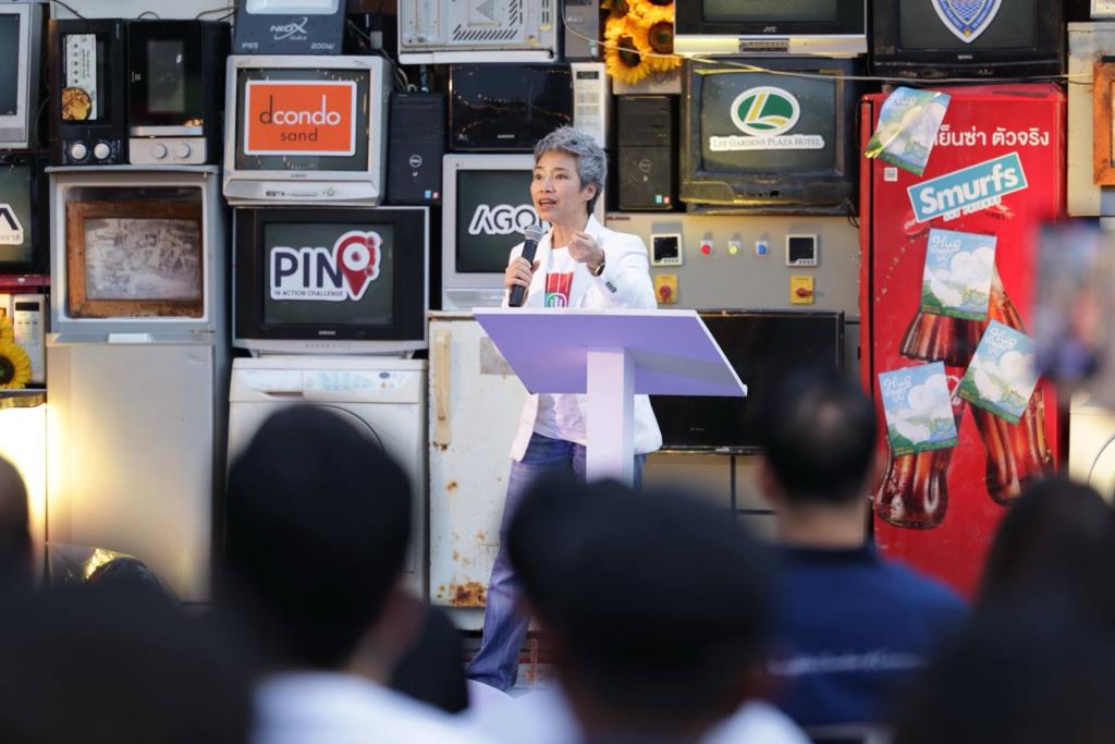 อลิอันซ์ อยุธยา ส่งเสริมคนไทยเตรียมพร้อมรับมือวิกฤต เปิดพื้นที่ “Level Up the Care by Allianz Ayudhya นิทรรศการยกระดับ...ความเป็นห่วง”  ในงาน Hug HeartYai