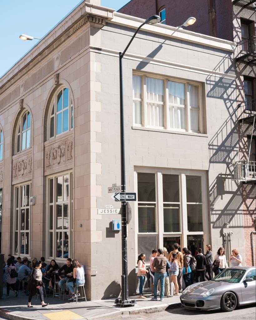 สาขาในอเมริกา (ภาพ: Blue Bottle Coffee)