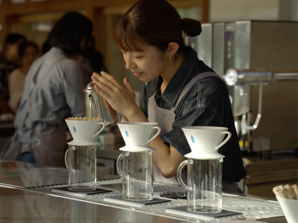 ภาพ: Blue Bottle Coffee
