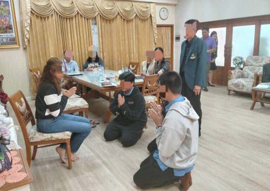 โผล่อีก! ขอนแก่นวิทย์แจงคลิปรุนแรงใน รร. ชี้เป็นเหตุเก่าต้นเทอม-ปรับความเข้าใจกันแล้ว