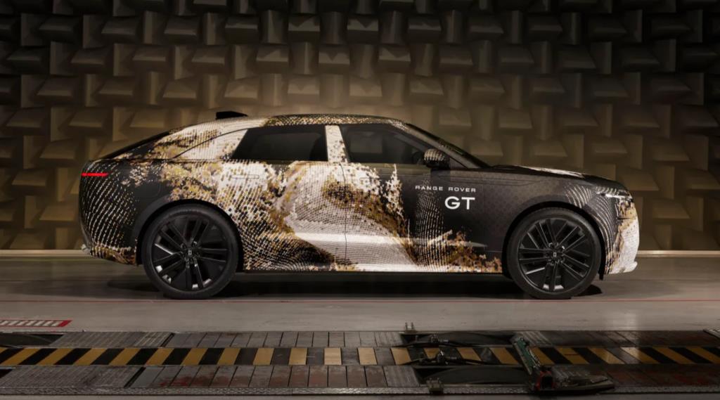 เผยภาพ Range Rover GT คันจริงครั้งแรก ระหว่างทดสอบบนสนาม N&amp;#252;rburgring ประเทศเยอรมนี