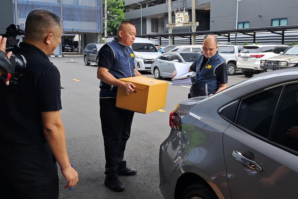 กองปราบฯ ส่งสำนวนคดีทุจริตสอบท้องถิ่นให้ ป.ป.ช. ฟันอดีตอธิบดี สถ.- ผอ.มศว-พวก รวม 13 ราย