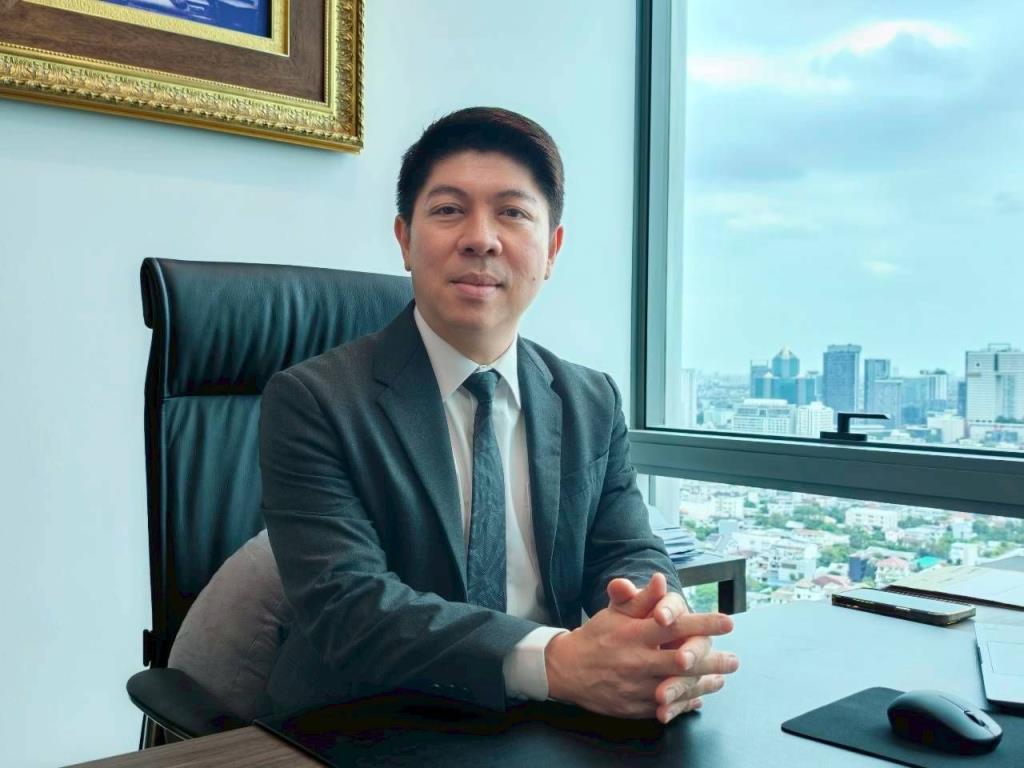นายสุริยัณห์ หงษ์วิไล โฆษกศาลยุติธรรม 
