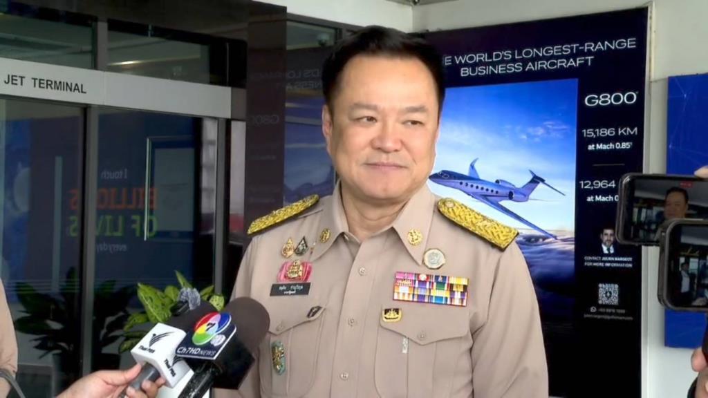 "อนุทิน" ปัดข่าวสหรัฐฯ ตั้งฐานผลิตโดรนในไทย ไม่ใช้เรื่องทหารเจรจาภาษี ถามหาคนเปิดประเด็น ย้ำคอบร้าโกลด์เดินหน้าปกติ
